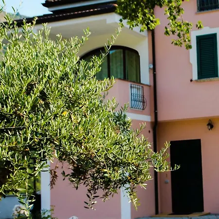 Bed & Breakfast Miralonga Valle Lao